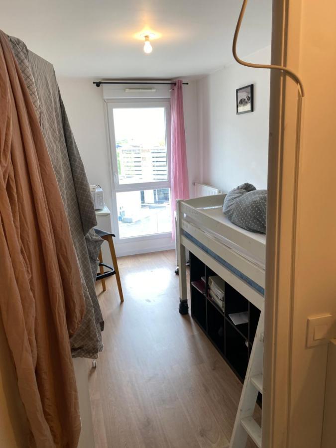 Super Chambre Avec Bureau Courcouronnes Eksteriør bilde